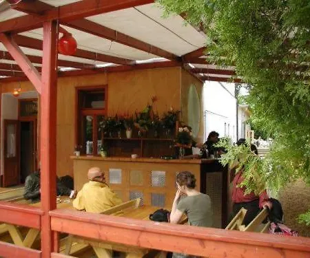 Hostel Hullam