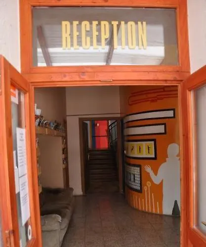 Hullam Vandrerhjem Révfülöp